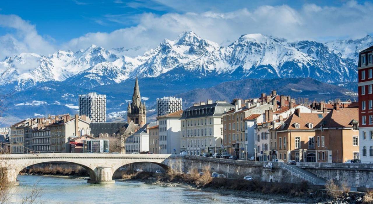 Le Berriat - Parking - Centre Ville / Gare - Grenoble Dış mekan fotoğraf